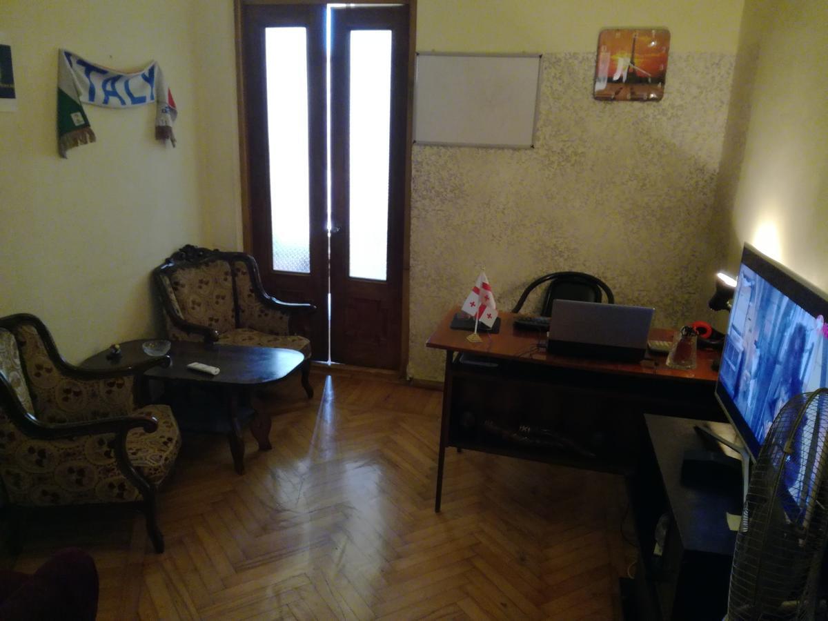 Hostel In Batumi Exterior photo